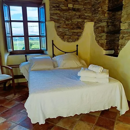 Hotell Y Penarronda Playa Castropol