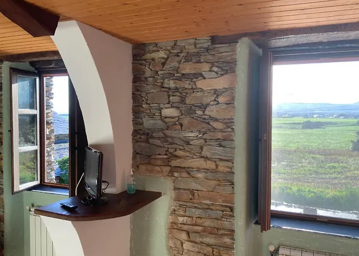 Y Penarronda Playa Castropol